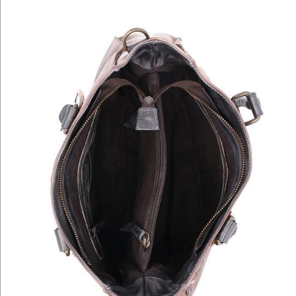 Bed Stu Distressed Brown Leather Crossbody Bag with Dark Brown Strap - Picture 4 of 10